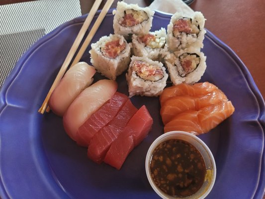 Ichiro Sushi by null