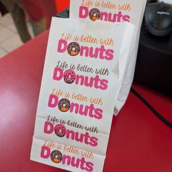 Village Donuts - Plain mini donuts by the dozen and a cronut - Donuts Near Me - Dallas, Texas Village Donuts - Plain mini donuts by the dozen and a cronut - Donuts Near Me - Dallas, Texas