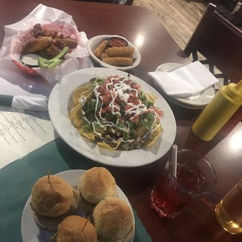 The 4 Corners Pub - Sliders, chicken nachos, mozzarella sticks, and wings! - Pubs Near Me - Silver Spring, Maryland The 4 Corners Pub - Sliders, chicken nachos, mozzarella sticks, and wings! - Pubs Near Me - Silver Spring, Maryland