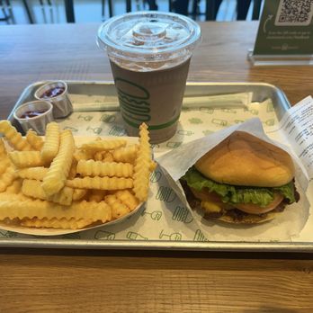 Shake Shack Rhodes Ranch - Shack burger chocolate shake and fries - Ice Cream & Frozen Yogurt Near Me - Las Vegas, Nevada Shake Shack Rhodes Ranch - Shack burger chocolate shake and fries - Ice Cream & Frozen Yogurt Near Me - Las Vegas, Nevada