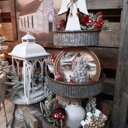 user provided Apple Creek Primitives Country Store photo