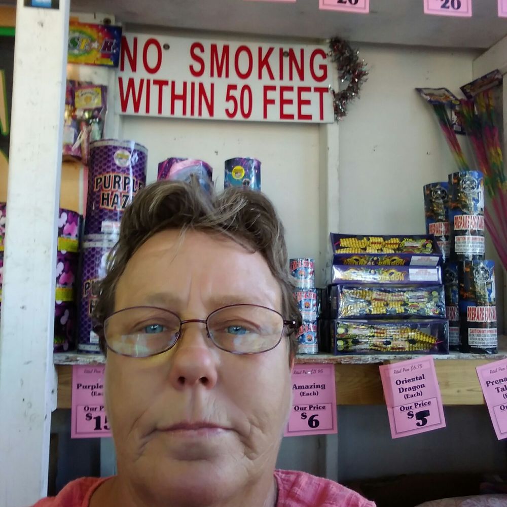 Outlet Fireworks Stand - Fireworks Near Me - Kuna, Idaho Outlet Fireworks Stand - Fireworks Near Me - Kuna, Idaho