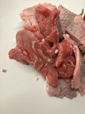 thơm® Portland by null