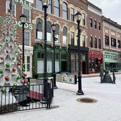 Bloom Wine Bar & Florals - Storefront at Christmas and surrounding area