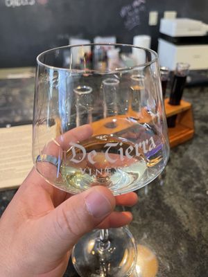 De Tierra Vineyards by null