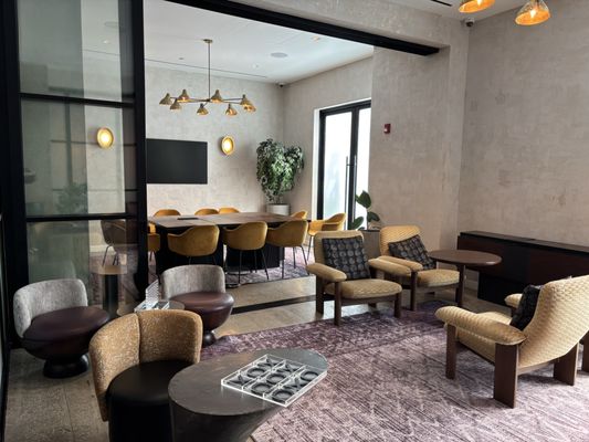 Moxy Brooklyn Williamsburg by null