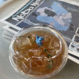 Espresso, seltzer water, lemon, blueberry, and thyme Espresso, seltzer water, lemon, blueberry, and thyme
