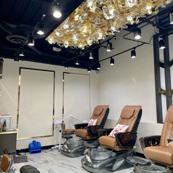 Montana Nail - Nail Salons Near Me - Santa Monica, California Montana Nail - Nail Salons Near Me - Santa Monica, California