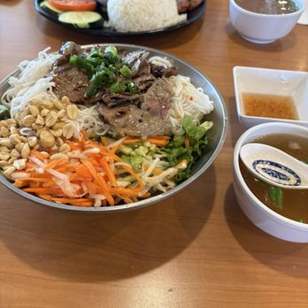 Pho So 1 - 54. Bún Thịt Nướng (Heo hoặc Bò) or Beef Vermicelli - Vietnamese Near Me - Gardena, California Pho So 1 - 54. Bún Thịt Nướng (Heo hoặc Bò) or Beef Vermicelli - Vietnamese Near Me - Gardena, California