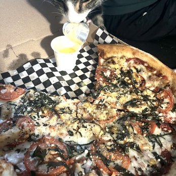 Roppolo’s Pizzeria West Campus - Margherita Pizza - Pizza Near Me - Austin, Texas