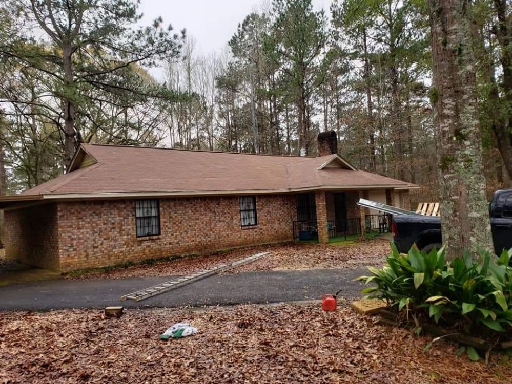 Slide of SouthWorks Roofing & Construction