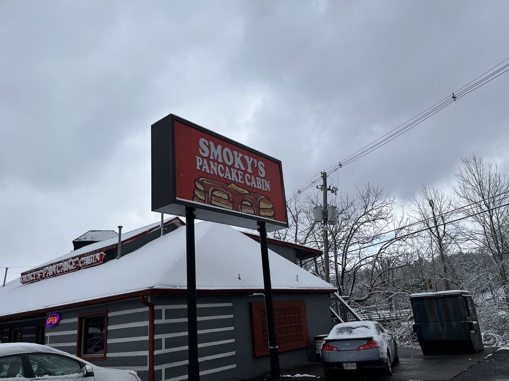 Smoky's Pancake Cabin