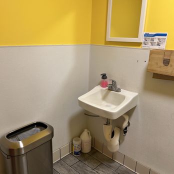 Hidden Dumpling House - Bathroom - Chinese Near Me - Elk Grove, California