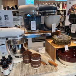 Crate & Barrel