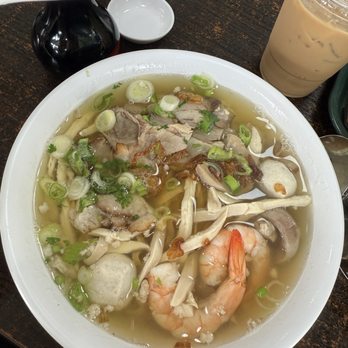 Kim Ky Noodle House - Mì thập cẩm - Chinese Near Me - Westminster, California Kim Ky Noodle House - Mì thập cẩm - Chinese Near Me - Westminster, California