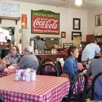 Montgomery Street Cafe - Small dining room. - Breakfast & Brunch Near Me - Fort Worth, Texas Montgomery Street Cafe - Small dining room. - Breakfast & Brunch Near Me - Fort Worth, Texas