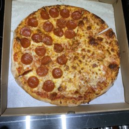 1/2 pepperoni 1/2 cheese 1/2 pepperoni 1/2 cheese