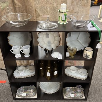 Happy Rock Antiques - Gorgeous milk glass! - Antiques Near Me - Gladstone, Missouri Happy Rock Antiques - Gorgeous milk glass! - Antiques Near Me - Gladstone, Missouri