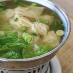 Blue Table Thai Cuisine - Shrimp Wonton Soup