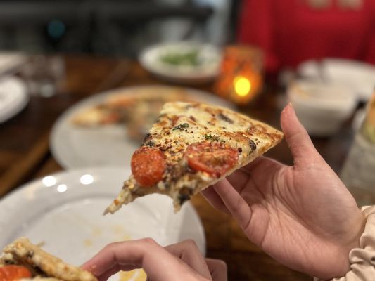 live@heirloom pizza co. SALINAS by null