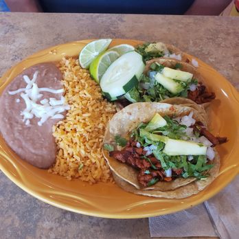 Flor de Pina - El Pastor tacos, rice and beans. - Mexican Near Me - Milwaukee, Wisconsin Flor de Pina - El Pastor tacos, rice and beans. - Mexican Near Me - Milwaukee, Wisconsin