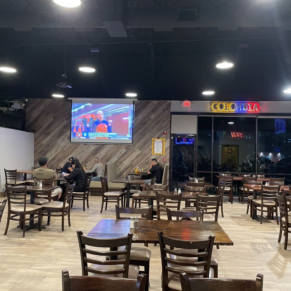 Gran Colombia Restaurante - Lobby - Colombian Near Me - Houston, Texas