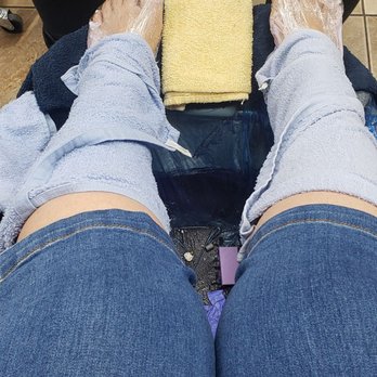 MD Nails - Hot towel, I forgot to take pic of the hot towels over my feet - Nail Salons Near Me - Las Vegas, Nevada
