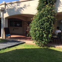 Upstairs Cafe&Restaurant