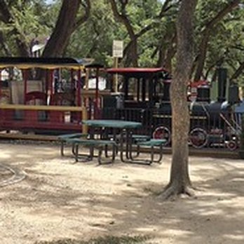 Cedar Rock Railroad - Amusement Parks Near Me - Round Rock, Texas