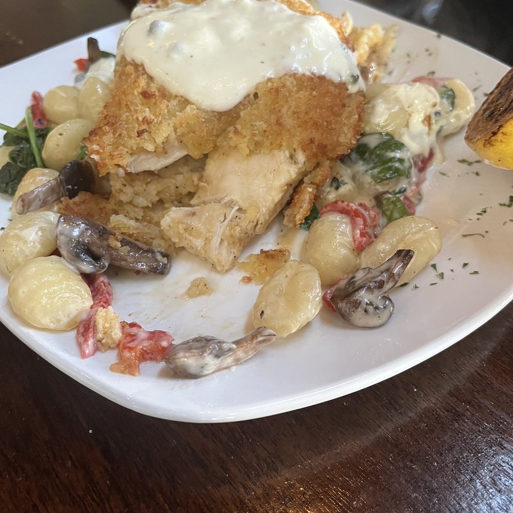 Chuck's Fish - Chicken scaloppine - Seafood Near Me - Tuscaloosa, Alabama Chuck's Fish - Chicken scaloppine - Seafood Near Me - Tuscaloosa, Alabama