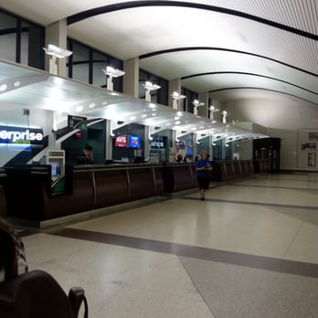 National Car Rental - ...notice all other counters have helped their customers. - Car Rental Near Me - Des Moines, Iowa National Car Rental - ...notice all other counters have helped their customers. - Car Rental Near Me - Des Moines, Iowa