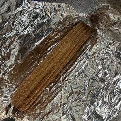 EL Ojon Elotes Y Micheladas - Churro de cajeta