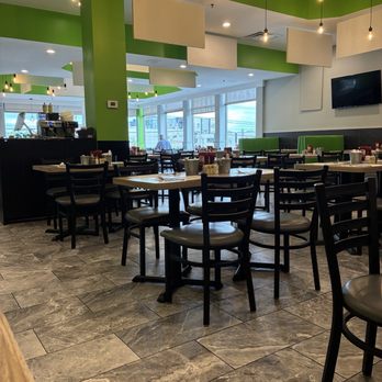 Amy's Dejeuner - Breakfast & Brunch Near Me - Dollard-des-Ormeaux, Quebec