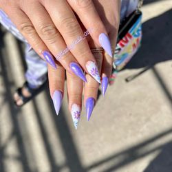 Flashy Nails