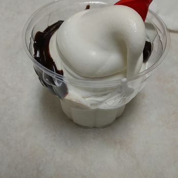 Dairy Queen Grill & Chill - Needs more hot fudge - Burgers Near Me - Hermiston, Oregon