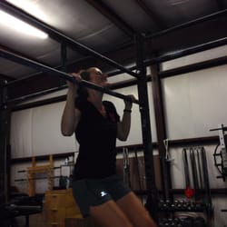 CrossFit Ridgecrest - Her First unassisted pull up ever! Can you pull up? Come to CFR and get strong and fit this year.
