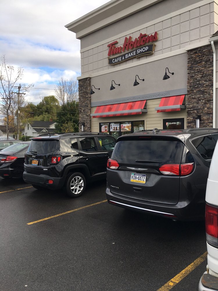 TIM HORTONS Updated August 2024 18 Reviews 5989 Transit Rd, East