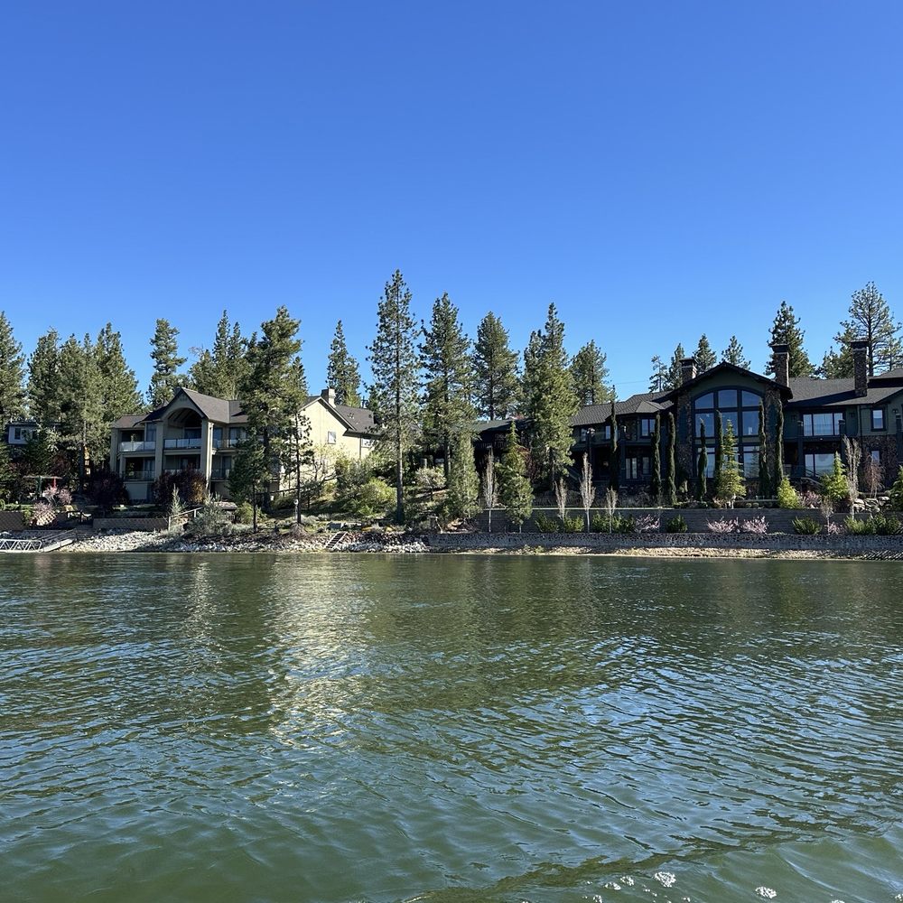 Big Bear Queen - Boat Charters Near Me - Big Bear Lake, California