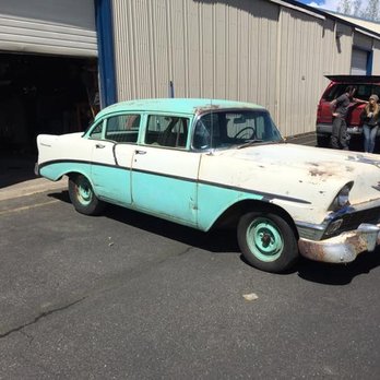 Merles Auto - DIY Auto Shop Near Me - Everett, Washington Merles Auto - DIY Auto Shop Near Me - Everett, Washington