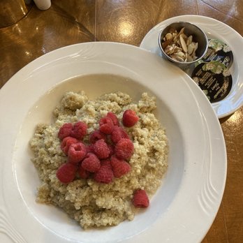 Elevation Restaurant & Lounge - Quinoa Porridge - Bars Near Me - Seattle, Washington