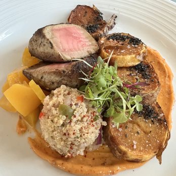 Saint Lawrence Spirits Chateau - FEATURED CATCH tuna - New American Near Me - Clayton, New York