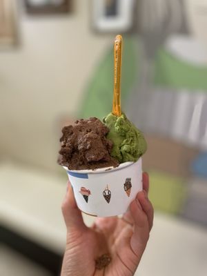 An's Dry Cleaning by null