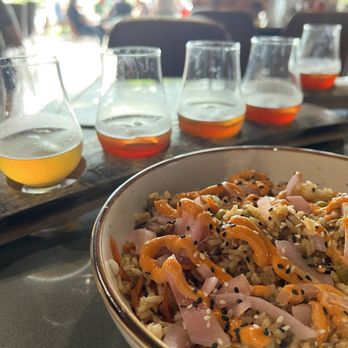 Wonderland Distilling - Old fashioned flight & teriyaki beef and rice bowl - Cocktail Bars Near Me - Muskegon, Michigan Wonderland Distilling - Old fashioned flight & teriyaki beef and rice bowl - Cocktail Bars Near Me - Muskegon, Michigan