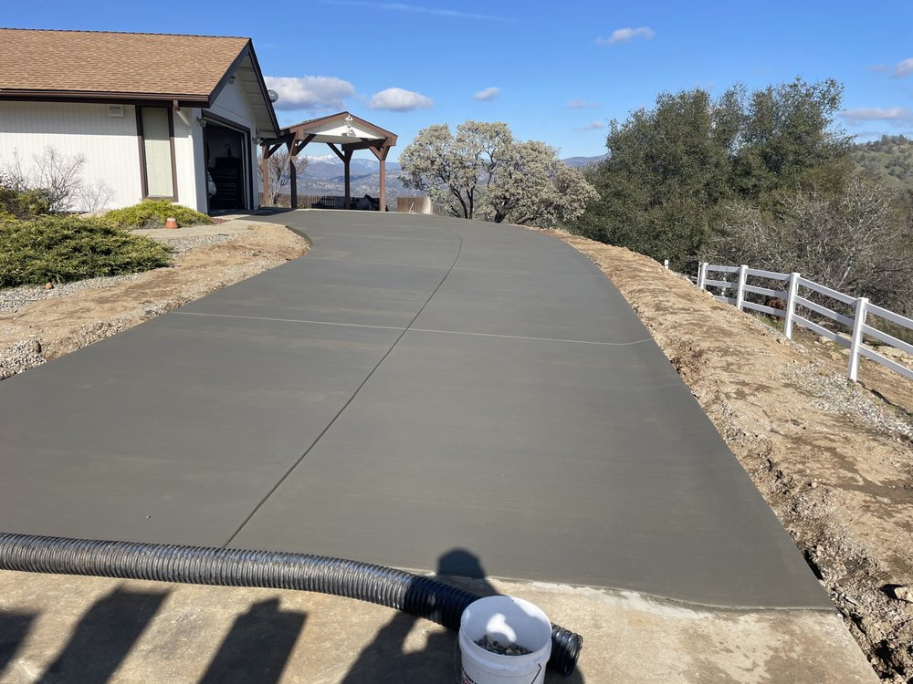 Slide of RW General Construction