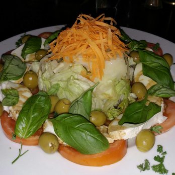 Hauptwache - Tomato-Mozzarella Salad - International Near Me - Rendsburg, SH