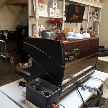 Caffe Amouri - The other side of the coffee shop - Coffee & Tea Near Me - Vienna, Virginia