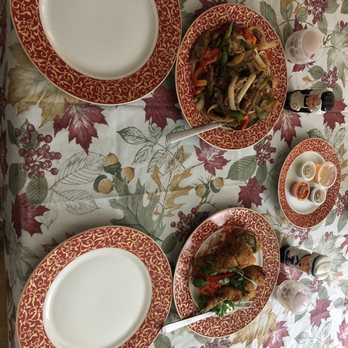 President Thai - BBQ Duck and Stuffed Chicken Wings take out. From my home. - Thai Near Me - Pasadena, California