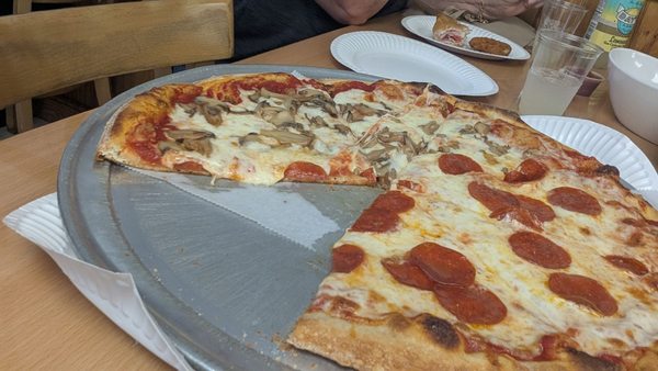 Vito's Pizza 'n Sub Shop