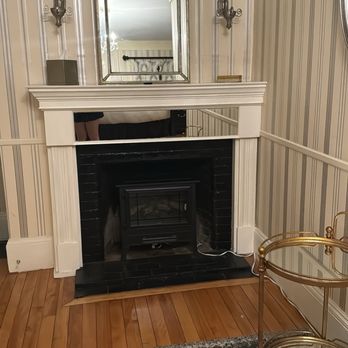 Windsor Mansion Inn - Hotels Near Me - Windsor, Vermont Windsor Mansion Inn - Hotels Near Me - Windsor, Vermont