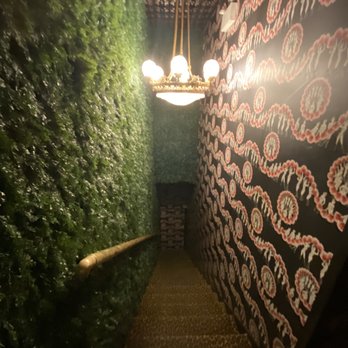 Bordel - Cocktail Bars Near Me - Chicago, Illinois